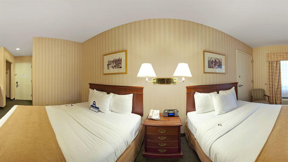 Surestay Plus By Best Western Woodbury Inn Bagian luar foto